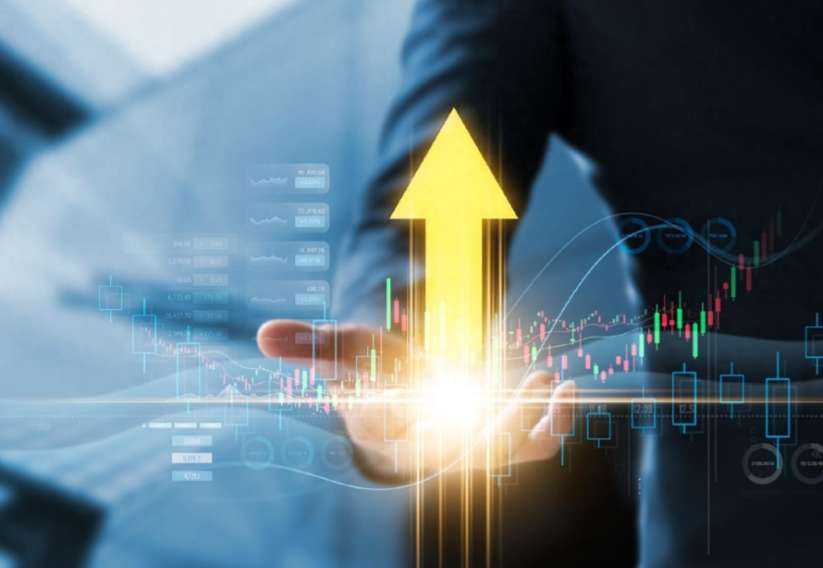 Mercedes-Benz: Cost Cuts and China Focus